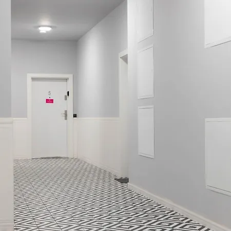 Apartament Old Town Premium Z Balkonem Апартаменты Клодзко