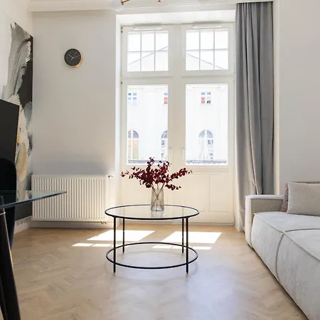 Apartament Old Town Premium Z Balkonem Апартаменты *