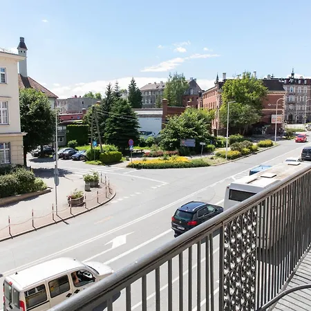 Апартаменты Apartament Old Town Premium Z Balkonem Клодзко